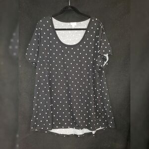 LuLaRoe Black and White Classic Tee 3xl